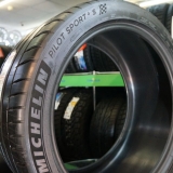 Літні шини Michelin Pilot Sport 4S 275/35 R19 96Y 