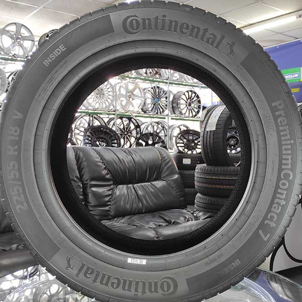 CONTINENTAL PremiumContact　275/50R19　4本 7～8分溝 ᐈ Летние шины Continental PremiumContact 7 255/50 R19 107Y XL