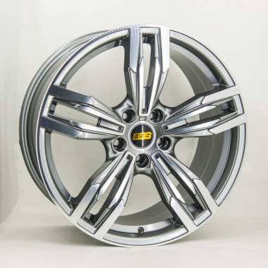 GT 927 9,5x19 PCD5x114,3 ET35 D73,1 MG