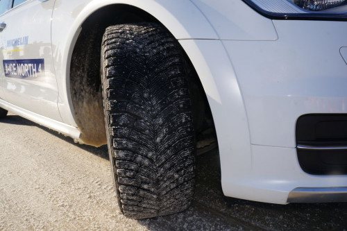 Michelin X-Ice North 4 235/50 R17 100T XL шип - Картинка 3