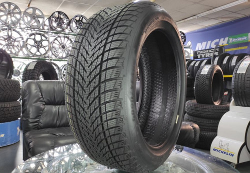 GoodYear UltraGrip Performance 3 225/50 R18 99V XL - Заображення 4