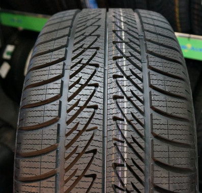 GoodYear Ultra Grip 8 Performance 215/60 R17 96H - Картинка 3