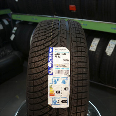 Michelin Pilot Alpin PA4 245/40 R18 97V XL - Картинка 6