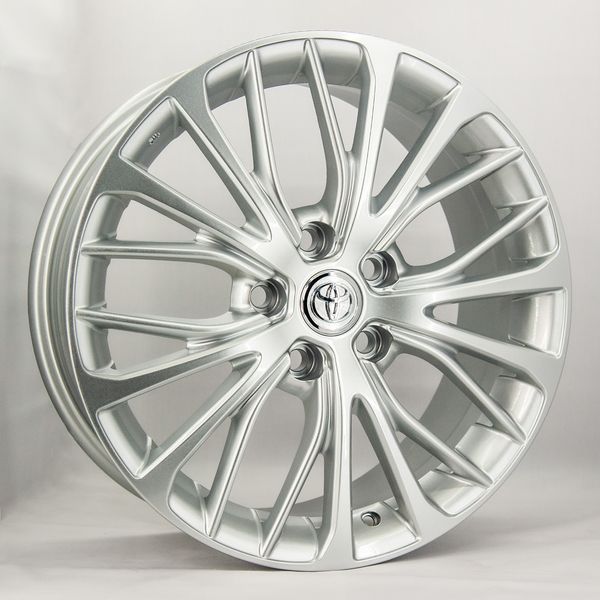 Литые  диски Replica Toyota GT 5150 17x7,0 PCD5x114,3 ET45 D60,1 FS