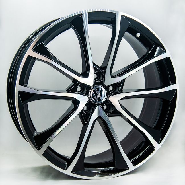 Литые  диски Replica Audi GT DIM5024 19x8,5 PCD5x112 ET40 D66,5 BMF