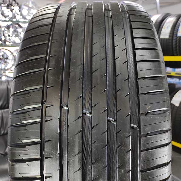 Літні шини Michelin Pilot Sport 4 SUV