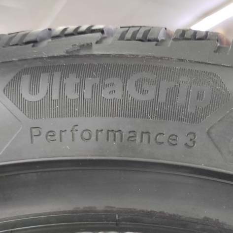Зимние шины GoodYear UltraGrip Performance 3 205/55 R16 91H 