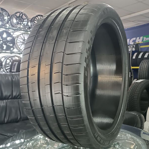 Літні шини Michelin Pilot Sport S 5 265/35 R20 99Y XL MO1