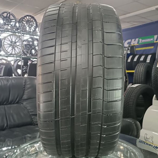 Літні шини Michelin Pilot Sport S 5 245/40 R21 96Y 