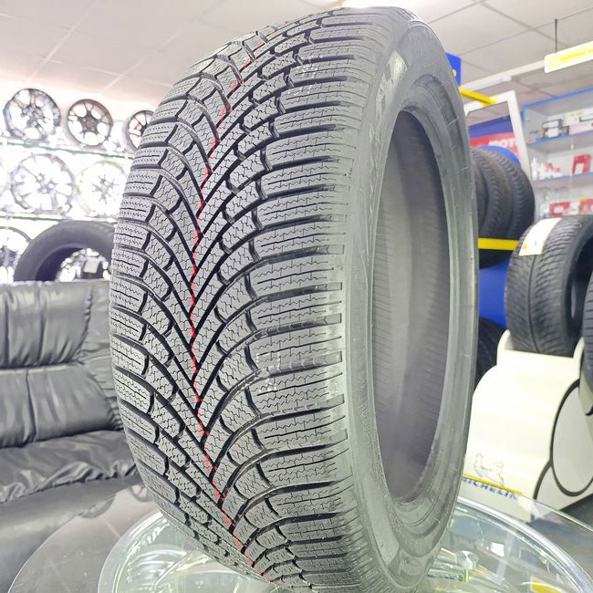 Зимові шини Bridgestone Blizzak 6 235/60 R20 108W XL Enliten