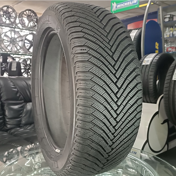 Зимові шини Michelin Alpin 7 215/65 R17 103H 